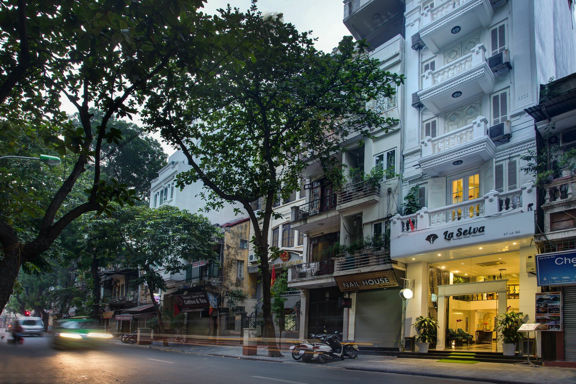 Hanoi La Selva Hotel Exterior photo